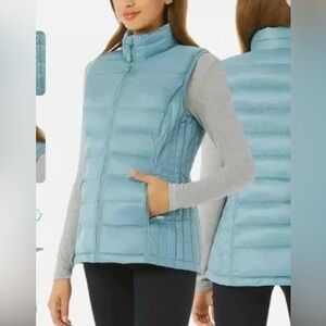 32° Heat Puffer,Sleeveless lightweight zip up,high collar,hip zip pockets vest